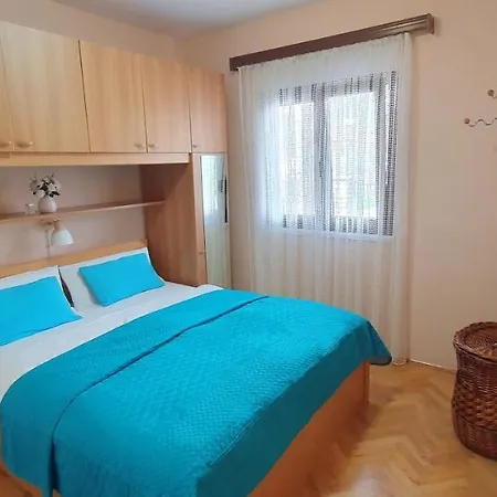 Apartment Novi Ii